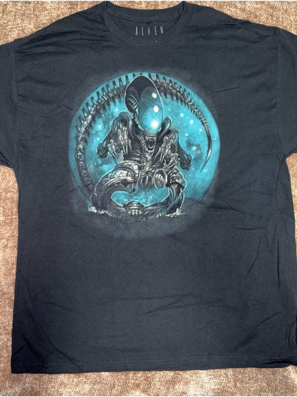 Aliens Xenomorph Lootwear Exclusive T-Shirt Loot Crate XL